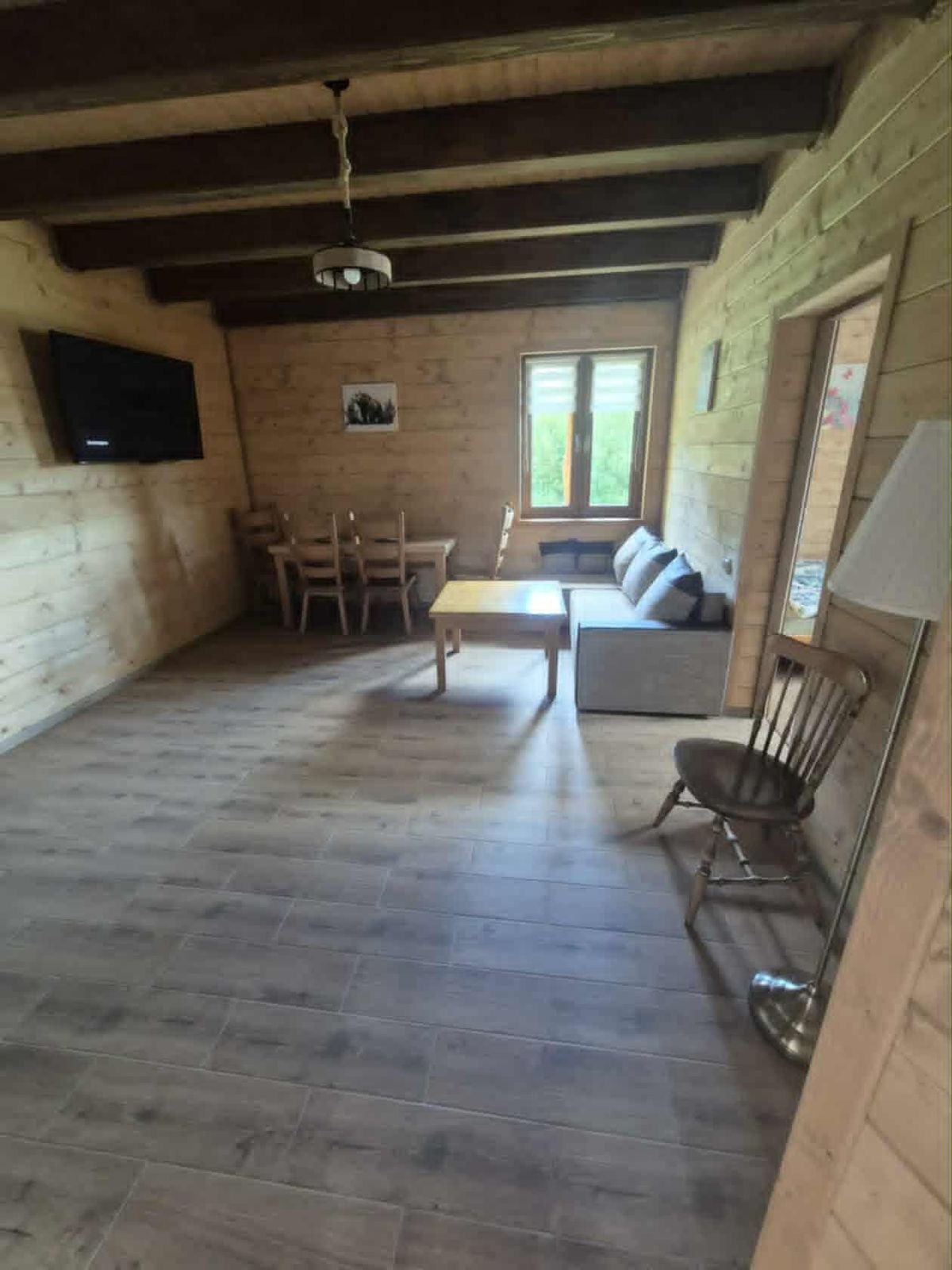 Apartament na parterze — salon, inny kąt