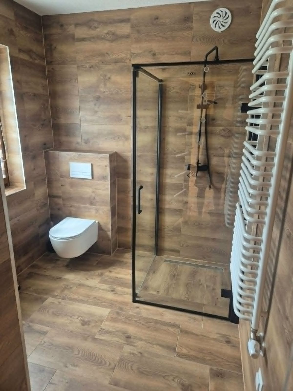 Apartament na parterze — łazienka